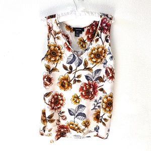 Karen Kane, Floral Print Top, Size Medium EUC